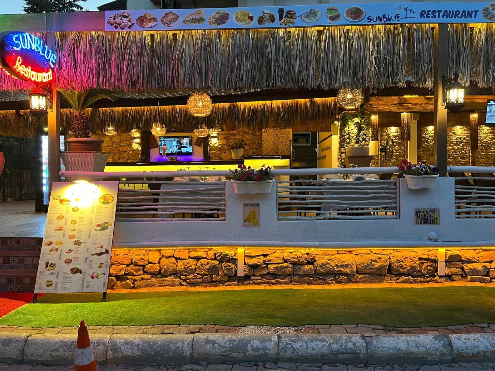 Sun Blue Apart Hotel İçmeler Exterior photo